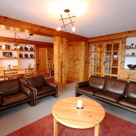 Everest N - Two For 4 Persons *