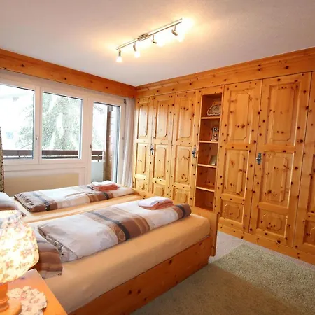 Everest N - Two For 4 Persons *